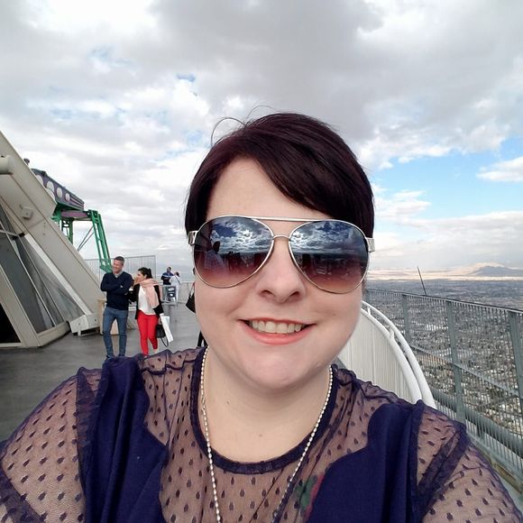 Meet your Posher, Amanda - Picture 1 of 1